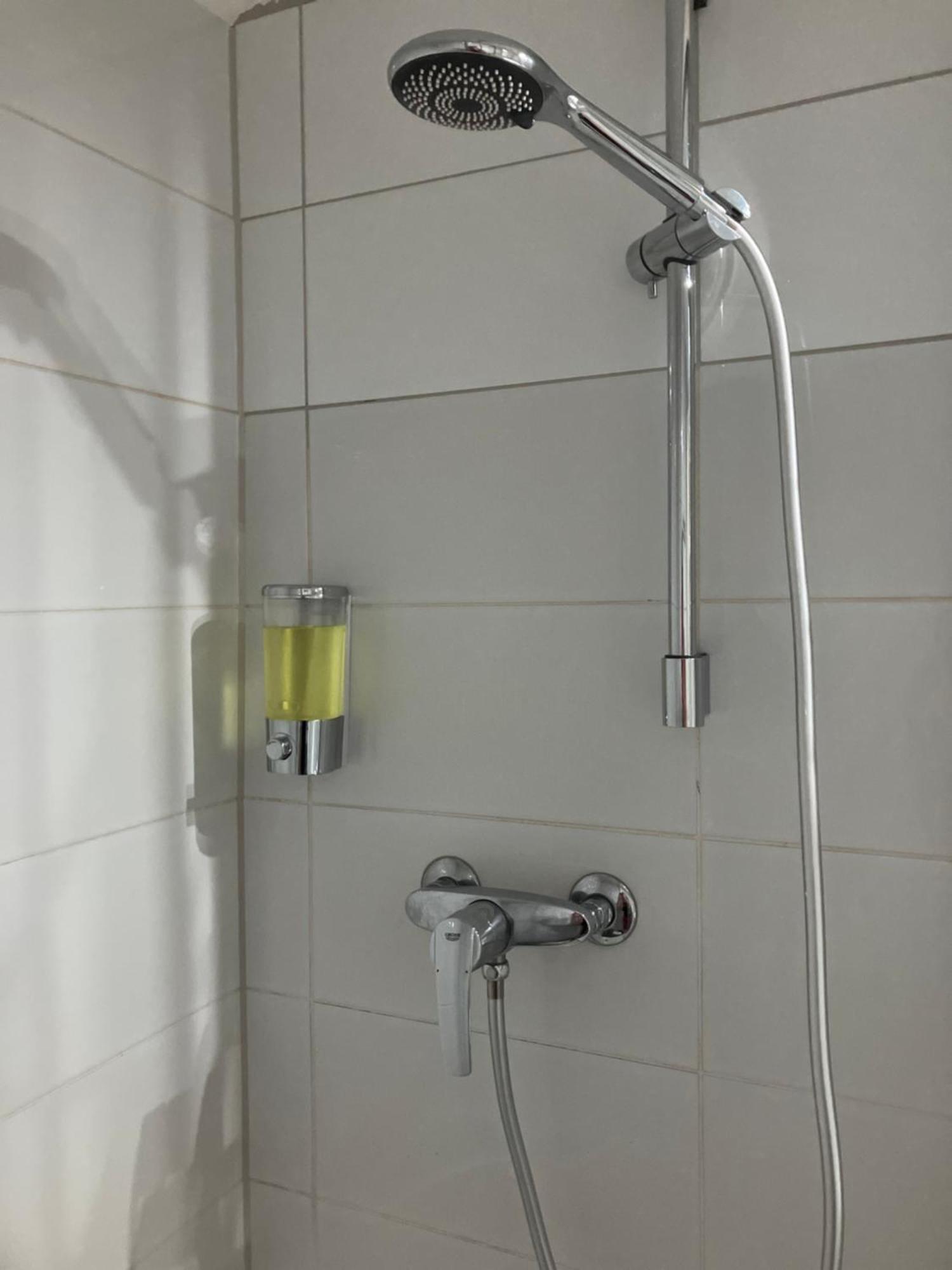 Contone Residenza Giovanni מראה חיצוני תמונה